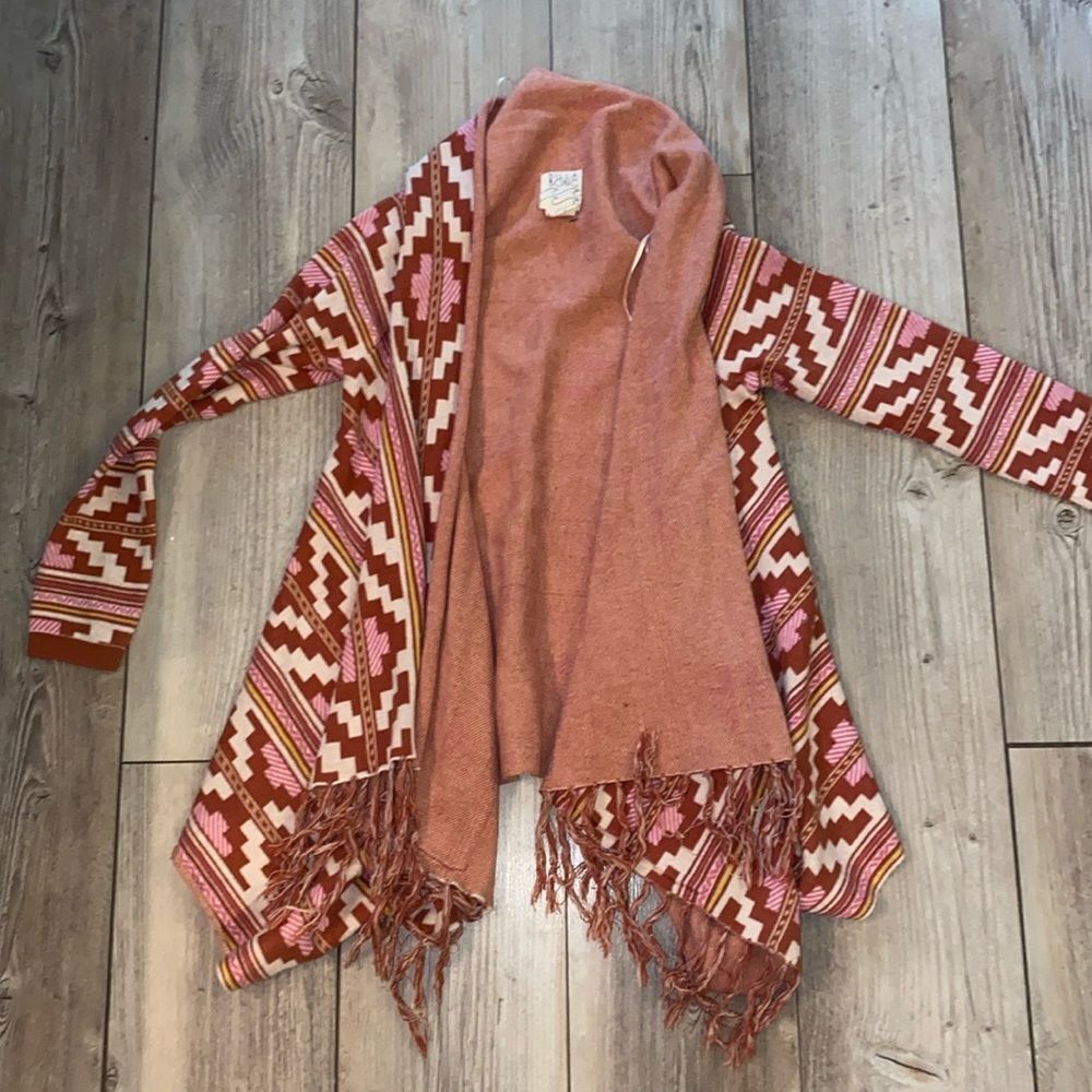 NWoT Billabong Shawl Size Large
